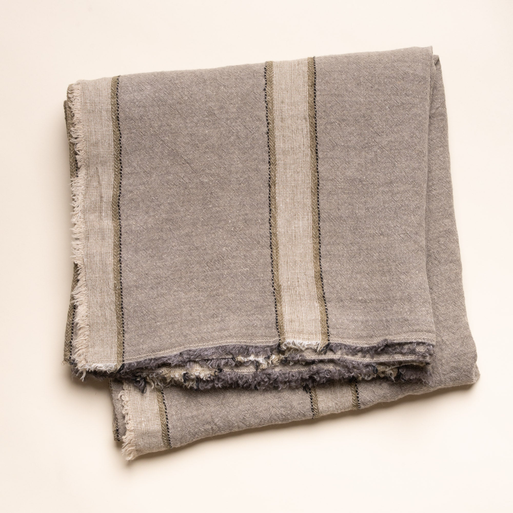 Canyon Tablecloth - Longleaf / 98" x 60"