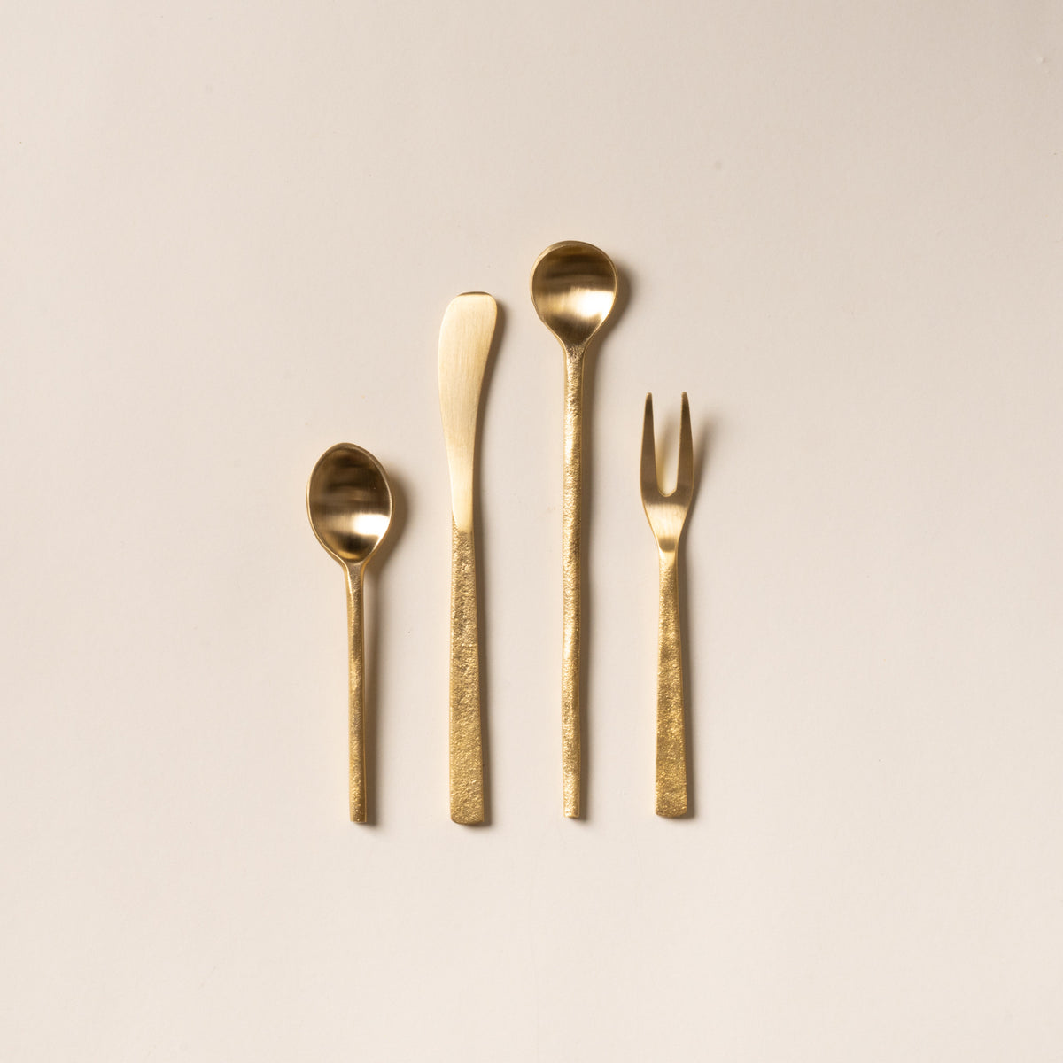 La Tavola Aperitivo Flatware, 4-Piece Set