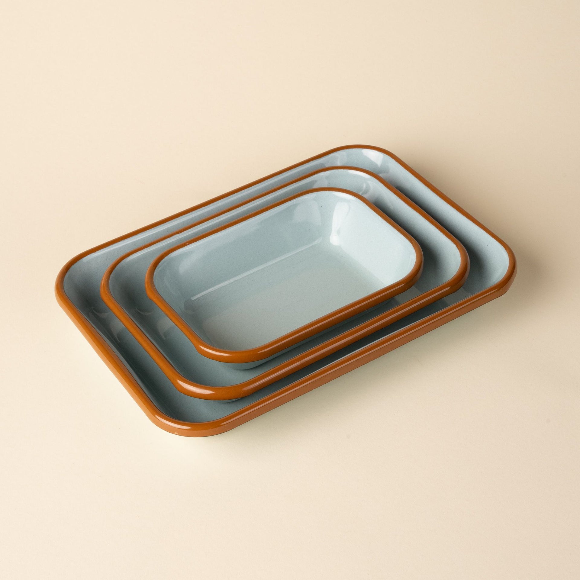 Enamel Bakeware in Robin