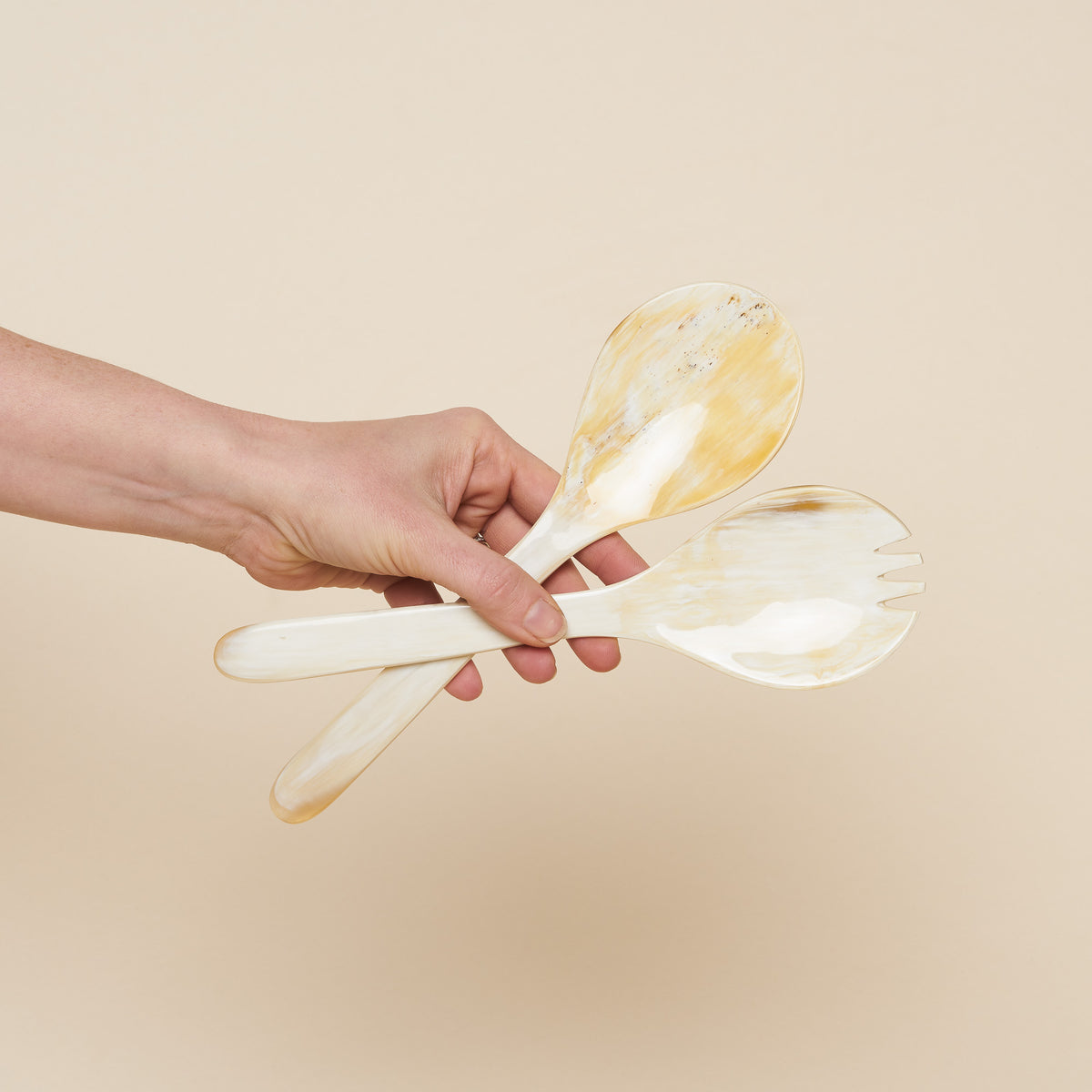 Horn Salad Servers