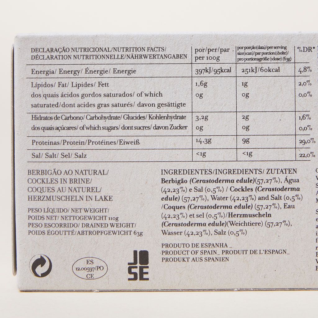 Nutritional information and ingredients, in Spanish and English